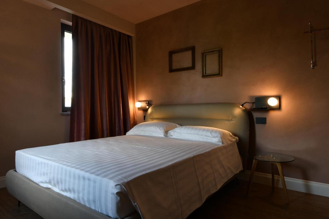 B&B Bricco Della Guardia Briaglia ภายนอก รูปภาพ